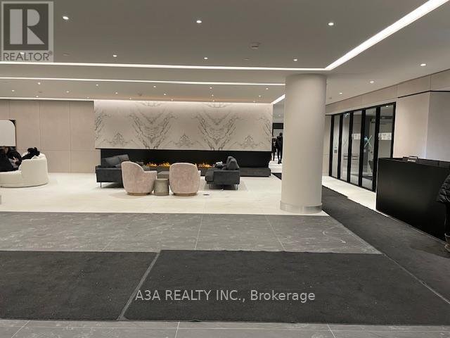 PH-02 - 50 UPPER MALL WAY - Photo 10