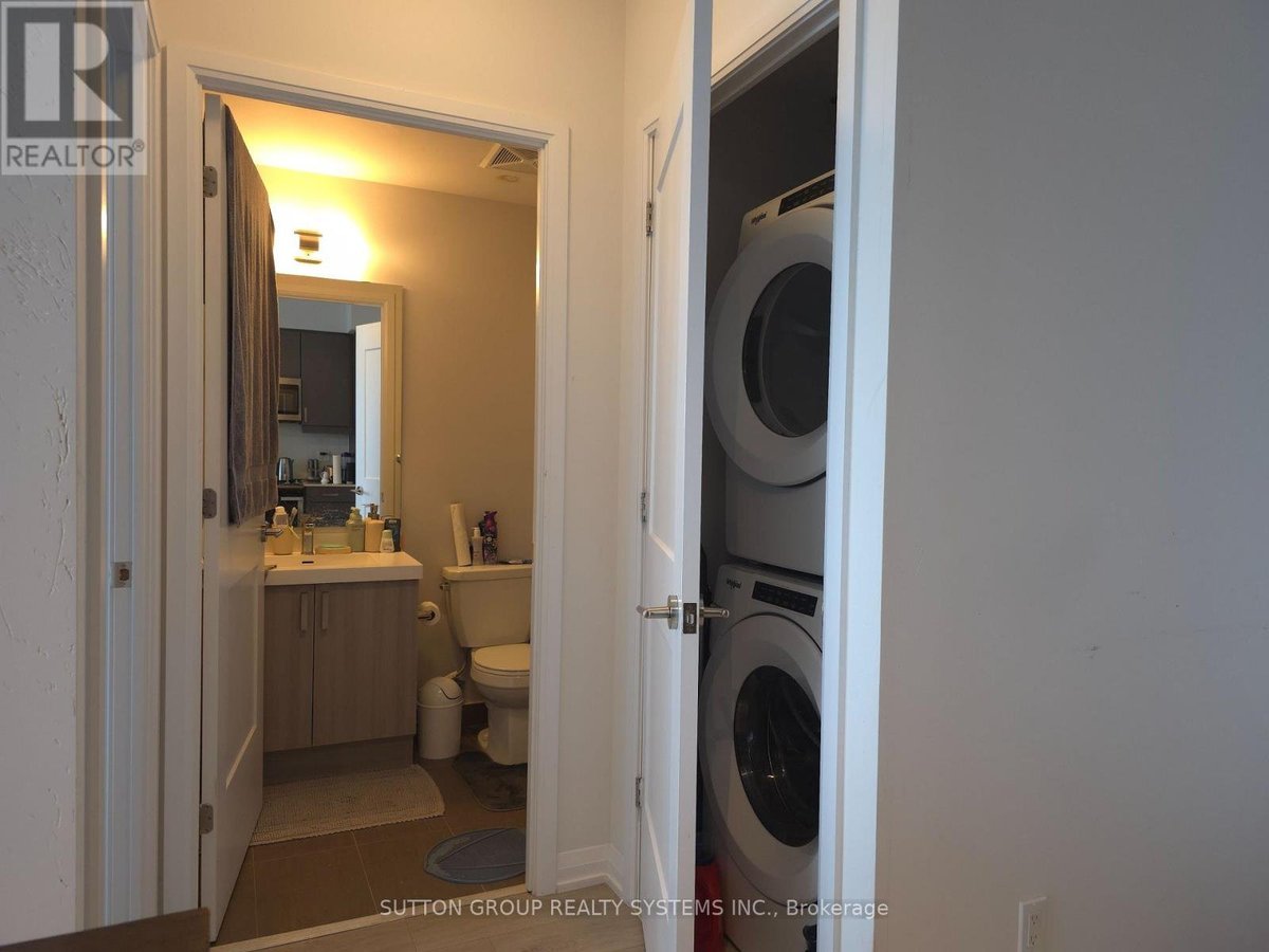 2418 - 7895 JANE STREET - Photo 7