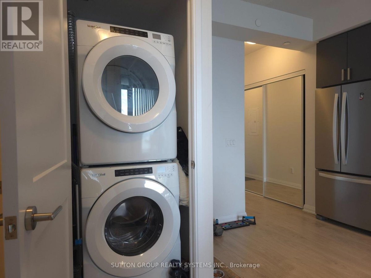 2418 - 7895 JANE STREET - Photo 9