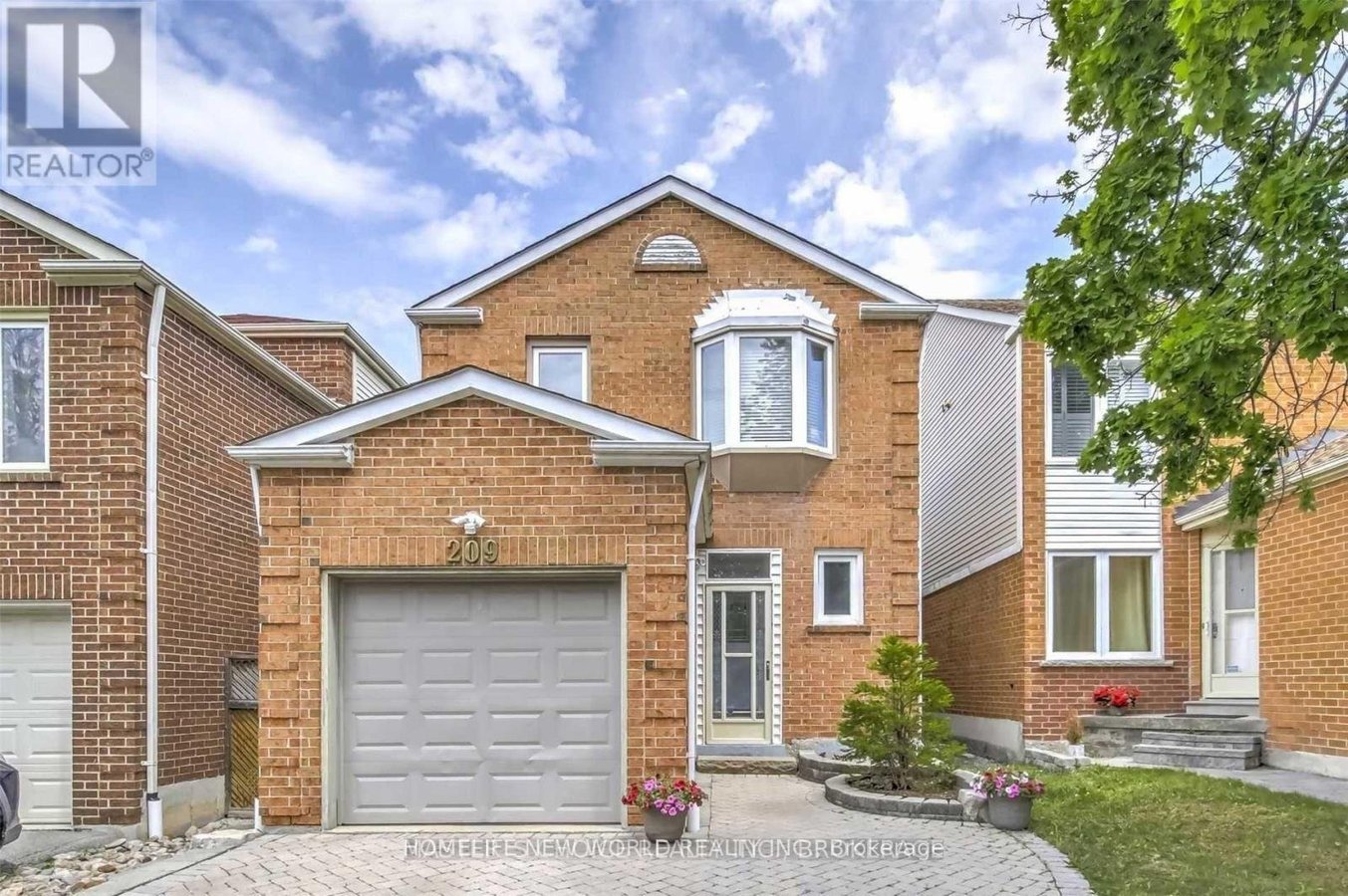 209 WINDING LANE - Photo 1
