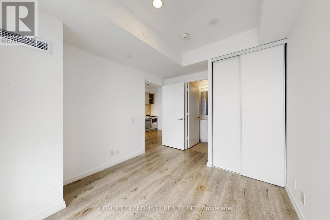 3207 - 1000 PORTAGE PARKWAY S - Photo 21