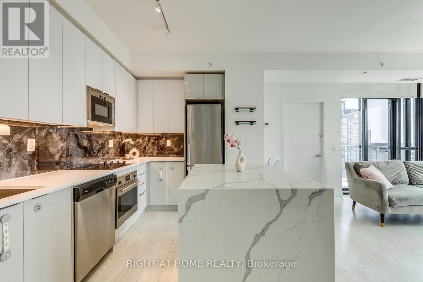 3202 - 2916 HIGHWAY 7 ROAD - Photo 15