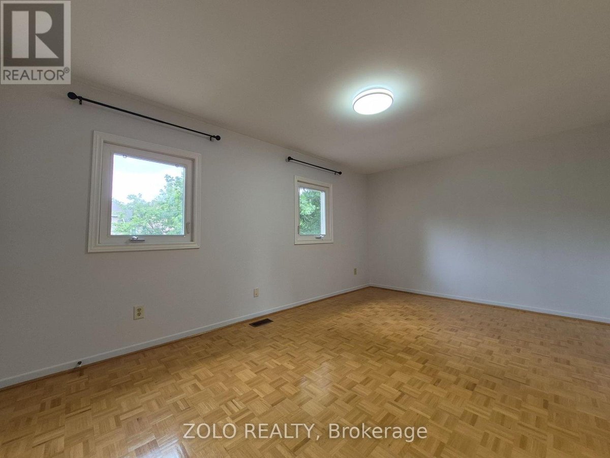 77 COLLEEN STREET - Photo 18