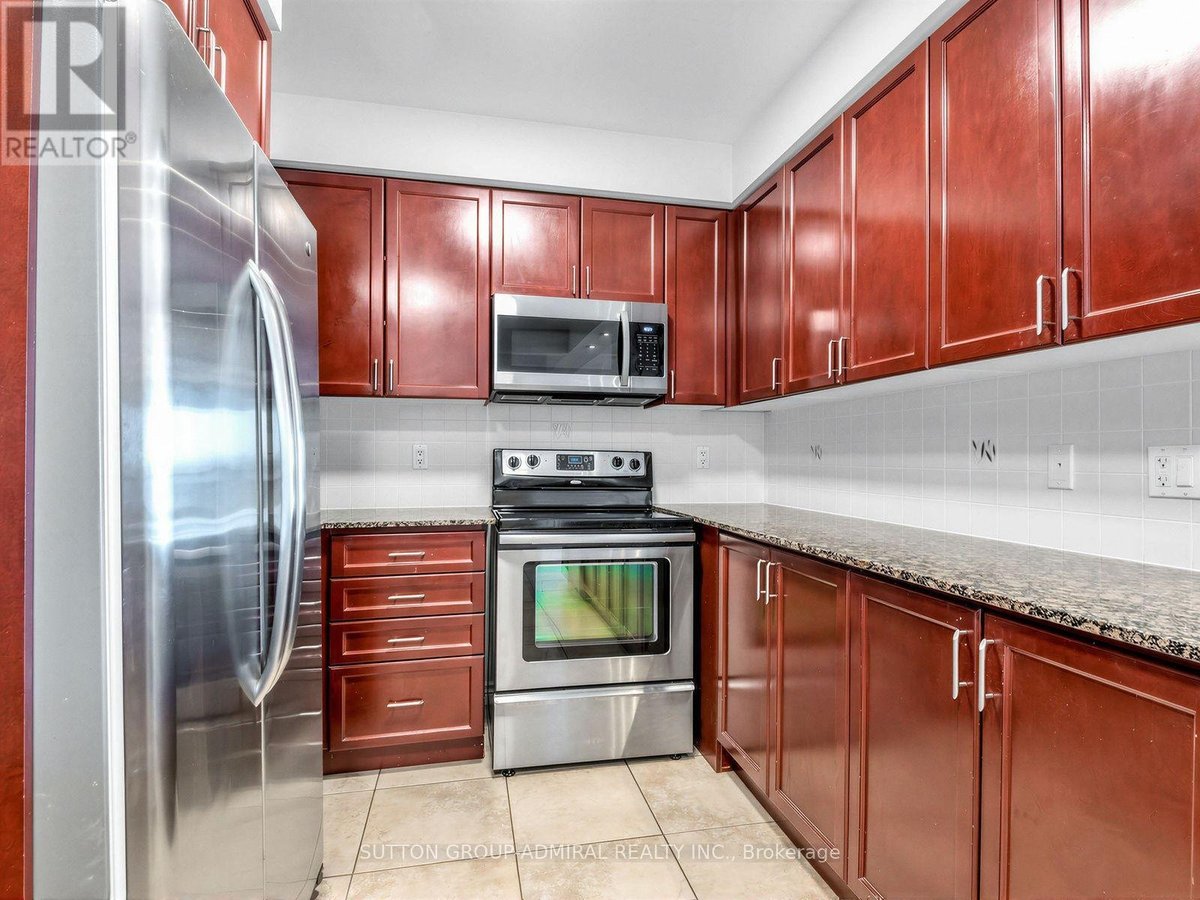 408 - 88 PROMENADE CIRCLE - Photo 6