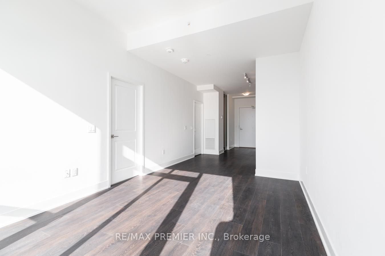 2916 Highway 7 - Photo 11