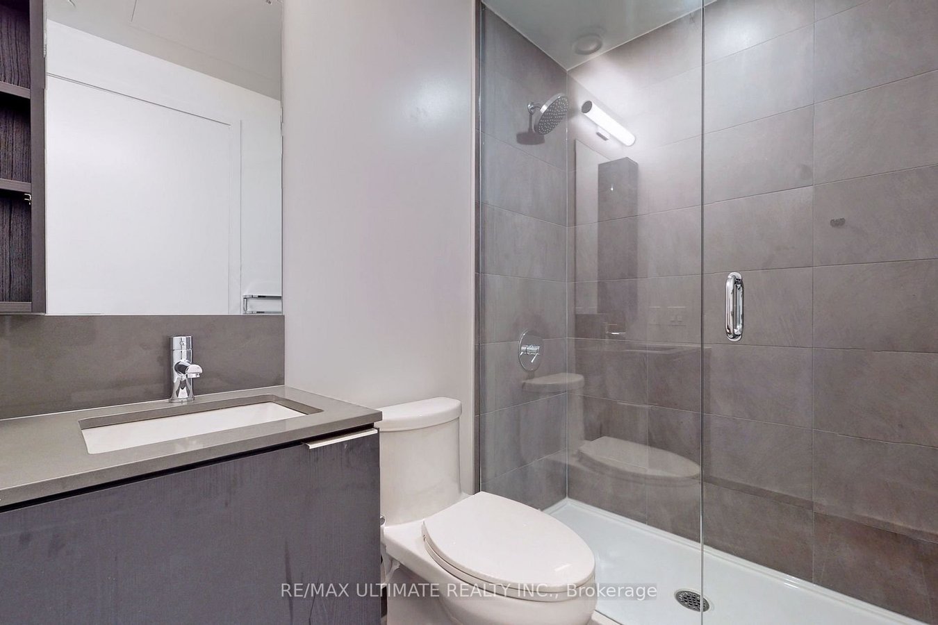 1000 Portage Parkway - Photo 6