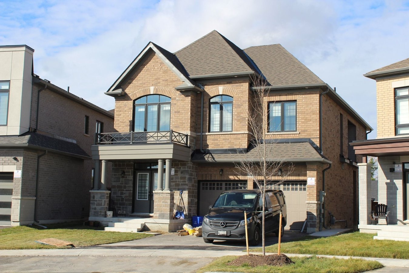 Vaughan ON Apartments, Houses and Condos for Rent