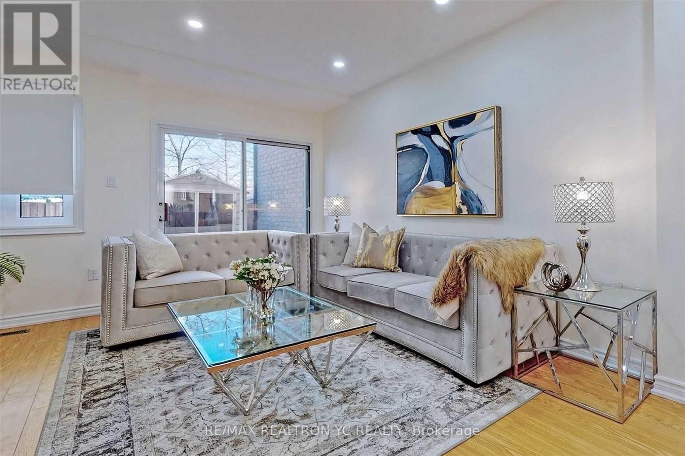 Vaughan 3 Bedroom Apartments Condos and Houses for Rent