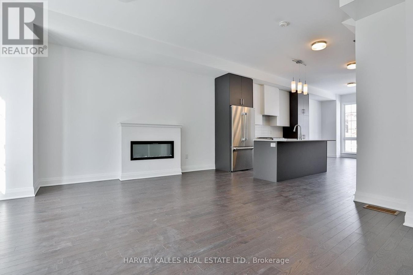POTL 11 - 300 ATKINSON AVENUE - Photo 7