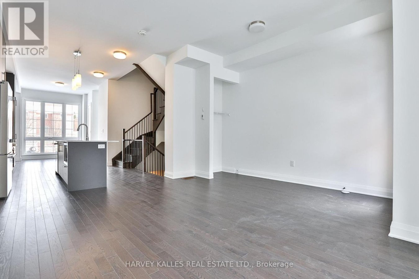 POTL 11 - 300 ATKINSON AVENUE - Photo 8