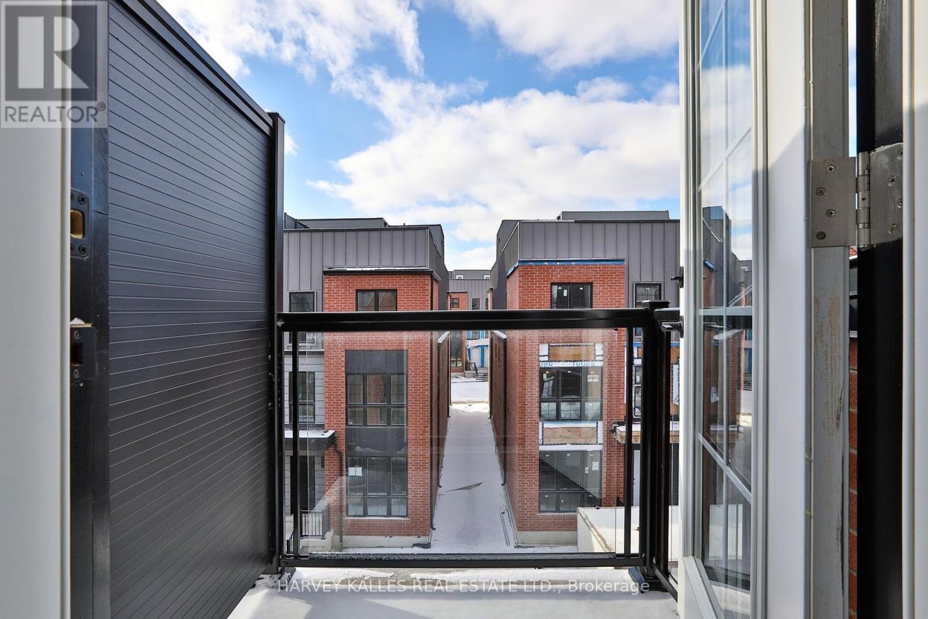 POTL 11 - 300 ATKINSON AVENUE - Photo 33