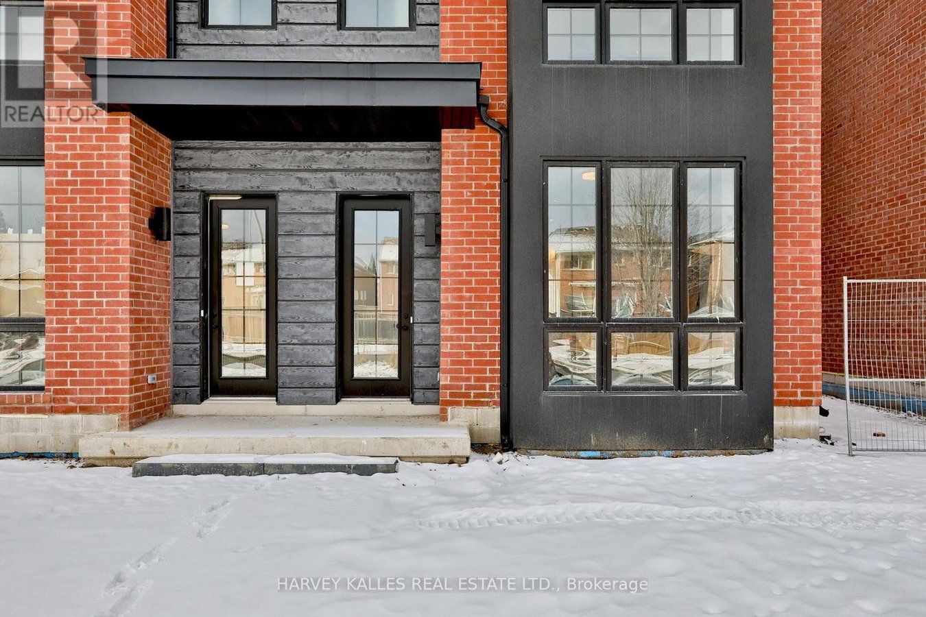 POTL 11 - 300 ATKINSON AVENUE - Photo 39