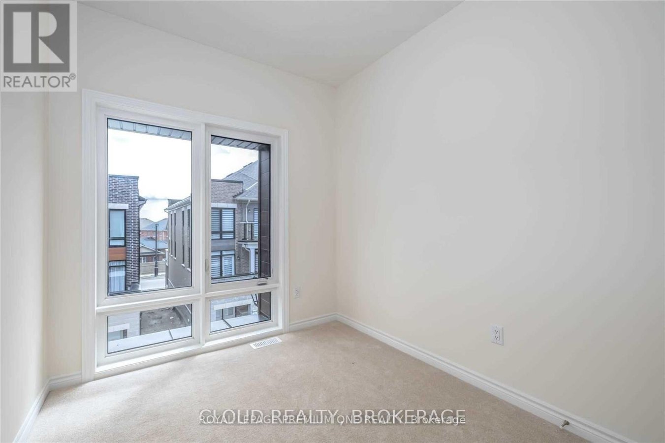24 ELSINORE STREET - Photo 26