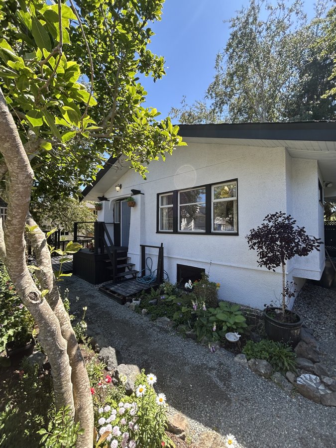 1509 Brooke Street - Photo 3