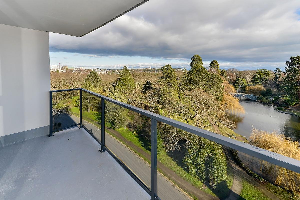 Goodacre Towers Apartments - Photo 12
