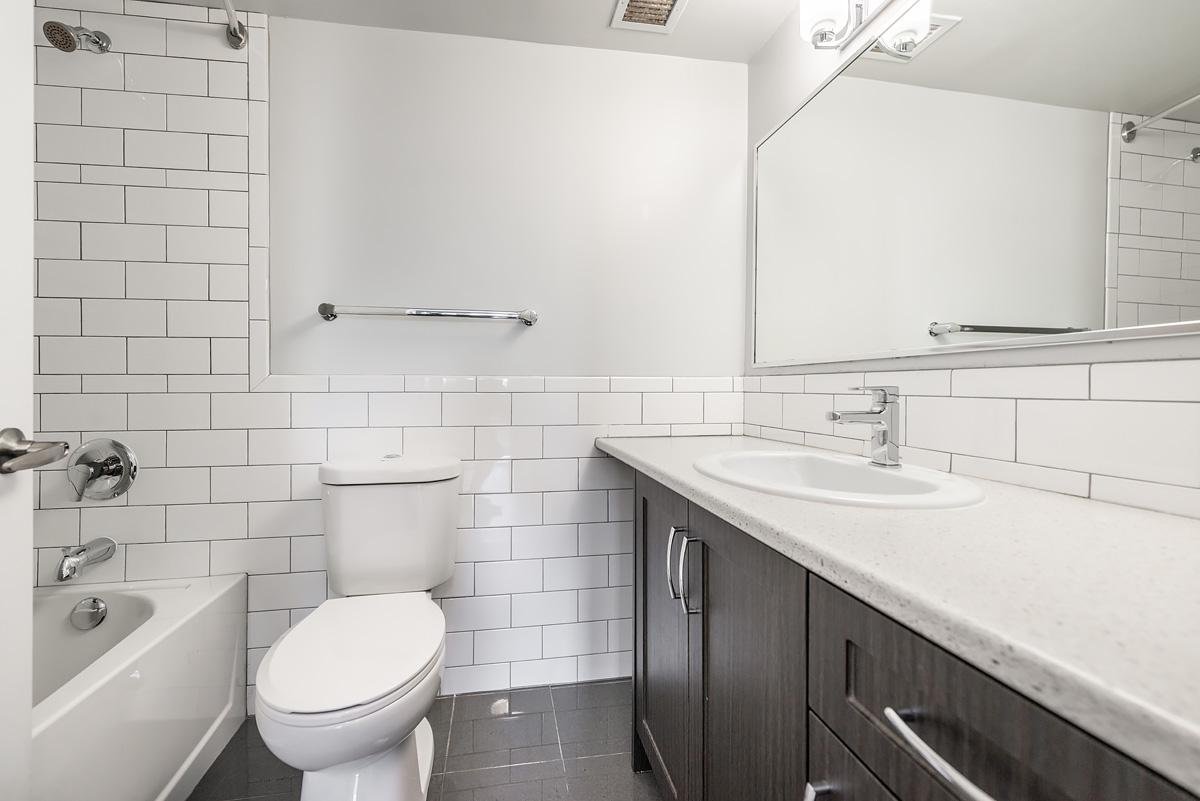 Goodacre Towers Apartments - Photo 29