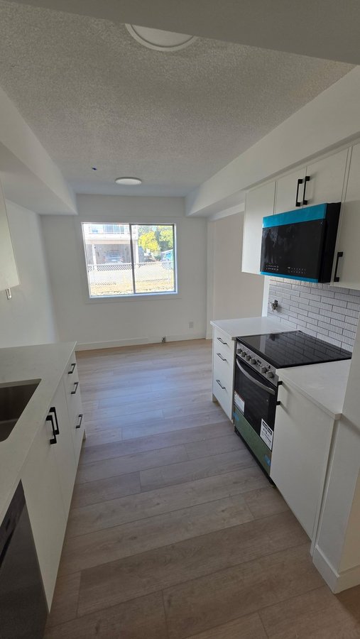 519 Sturdee Street - Photo 5