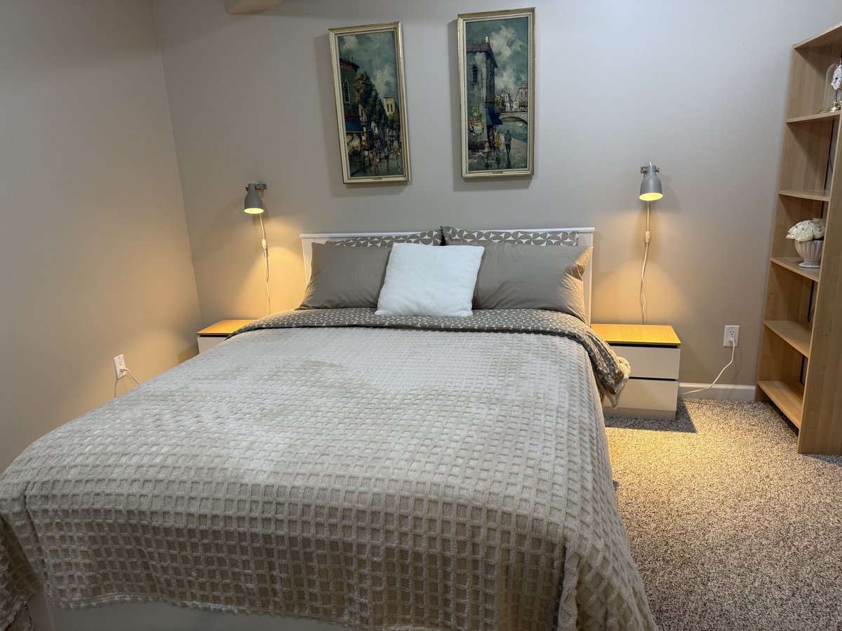 4394 Greenlea Place - Photo 3