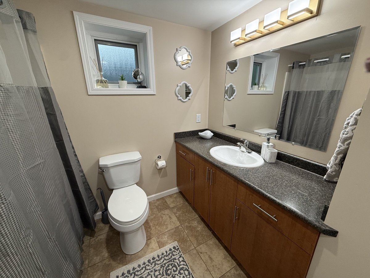 4394 Greenlea Place - Photo 12