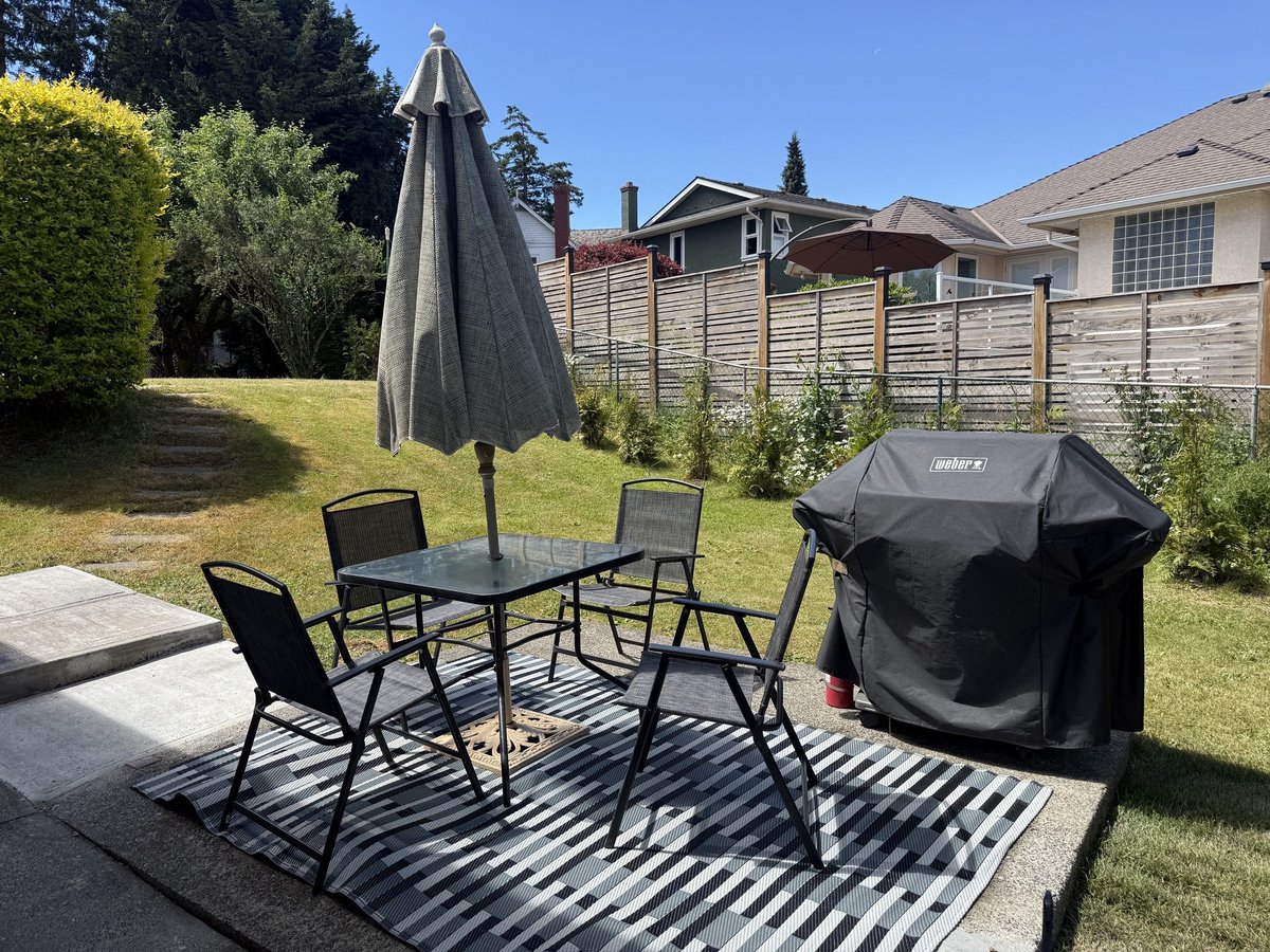 4394 Greenlea Place - Photo 14