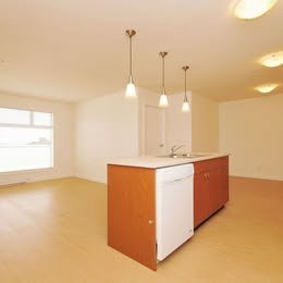 35 Gorge Road East - Photo 4