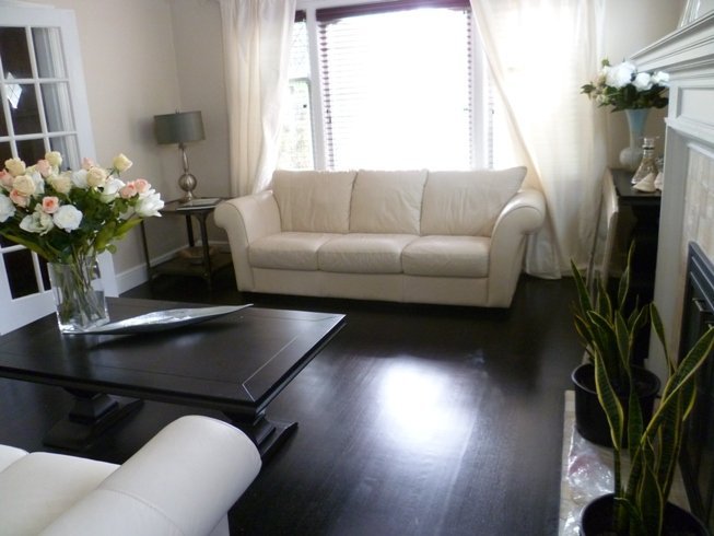 1138 Leonard Street - Photo 3