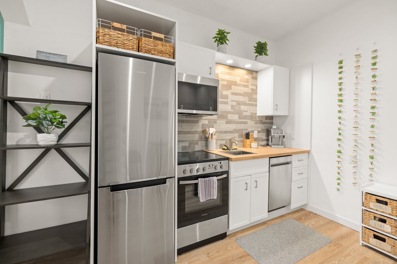 409 Swift Street - Photo 5