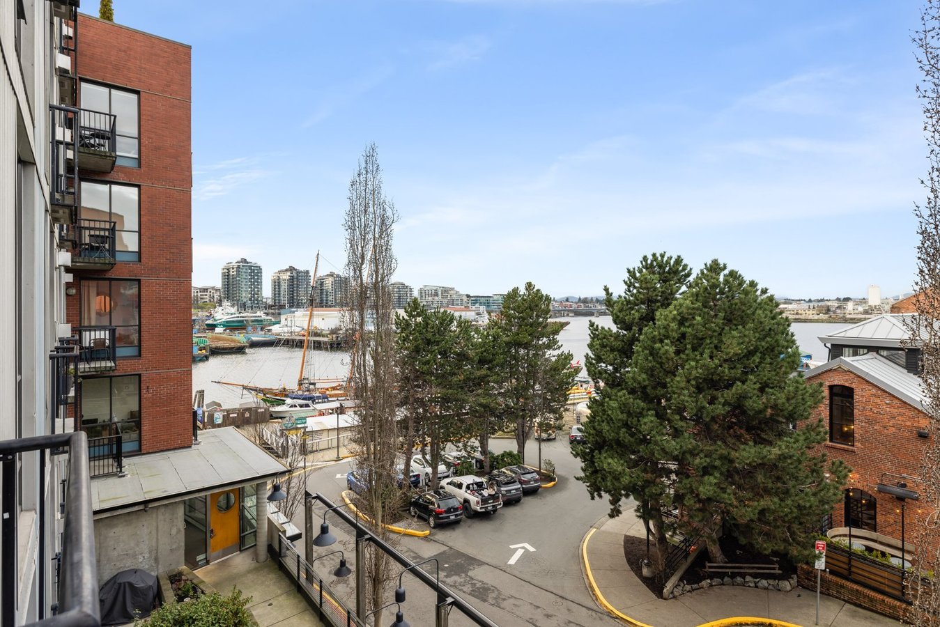 409 Swift Street - Photo 17