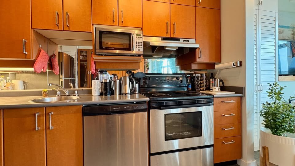 409 Swift Street - Photo 10