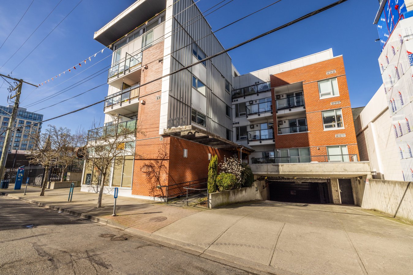 932 Johnson Street - Photo 13