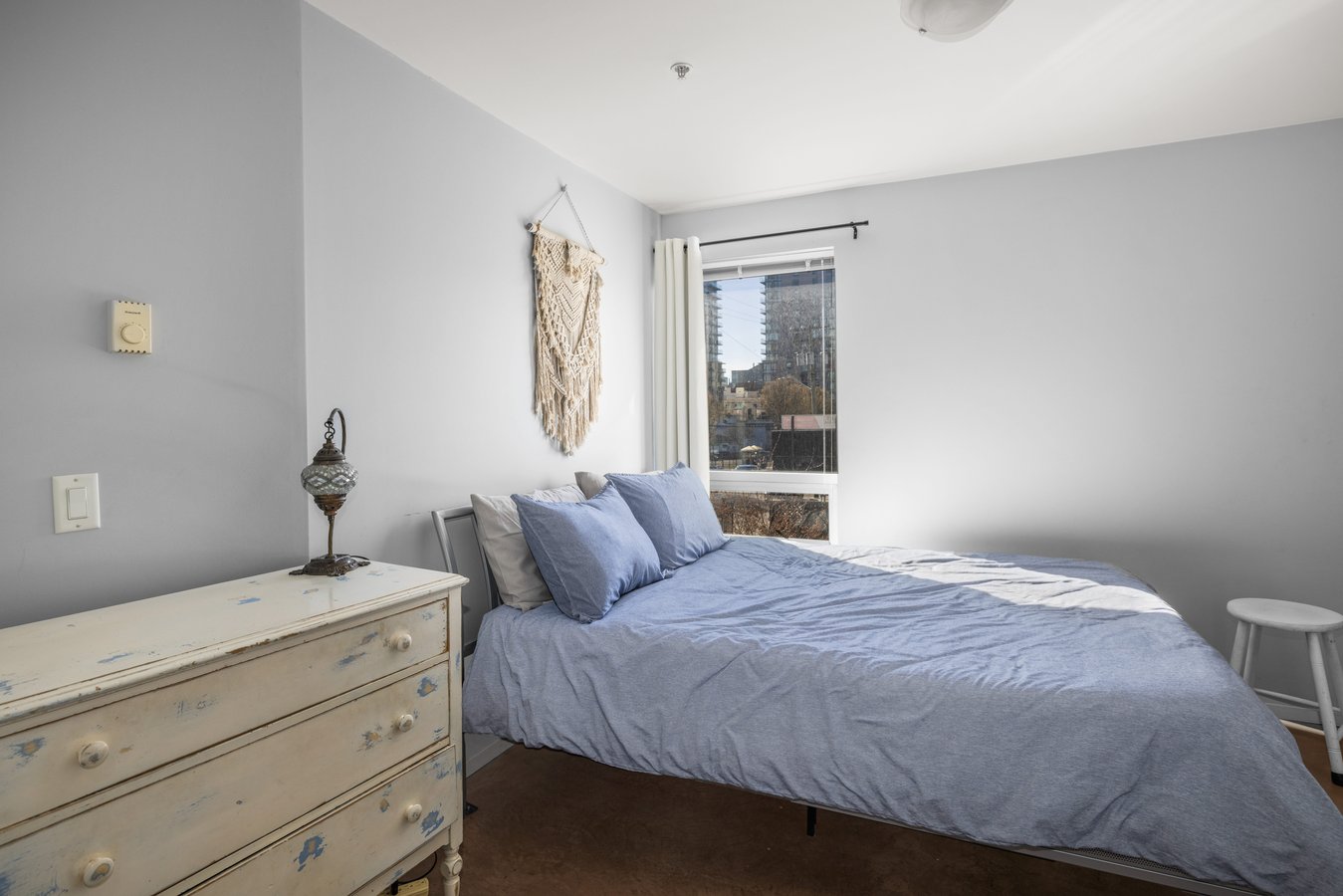 932 Johnson Street - Photo 5