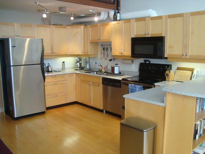 648 Herald Street - Photo 3