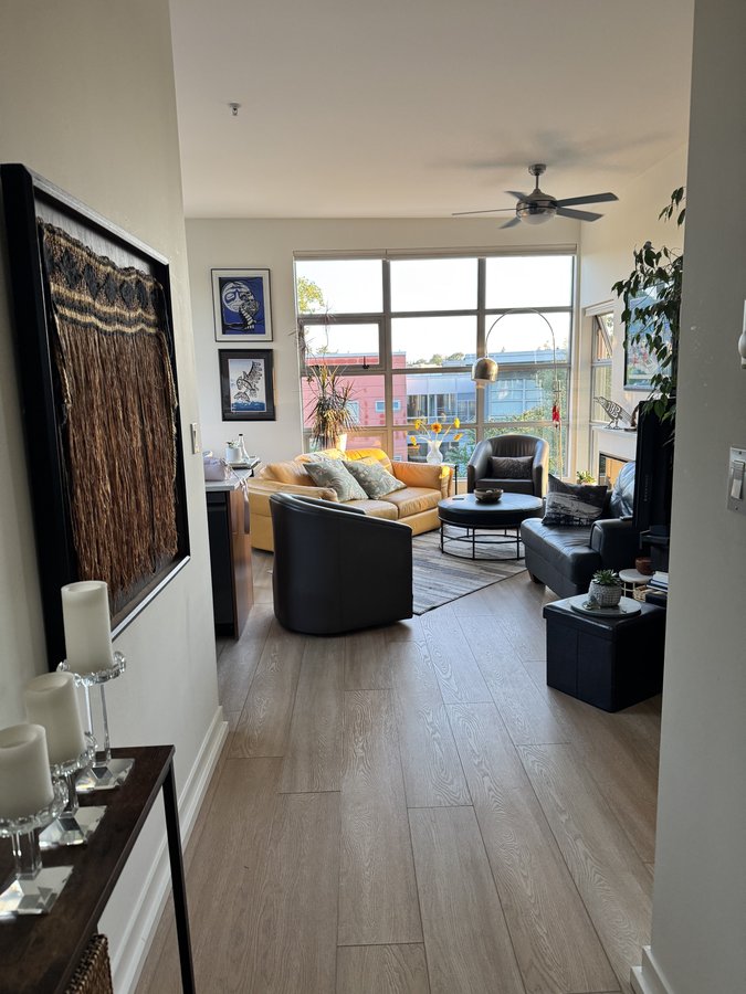797 Tyee Road - Photo 3
