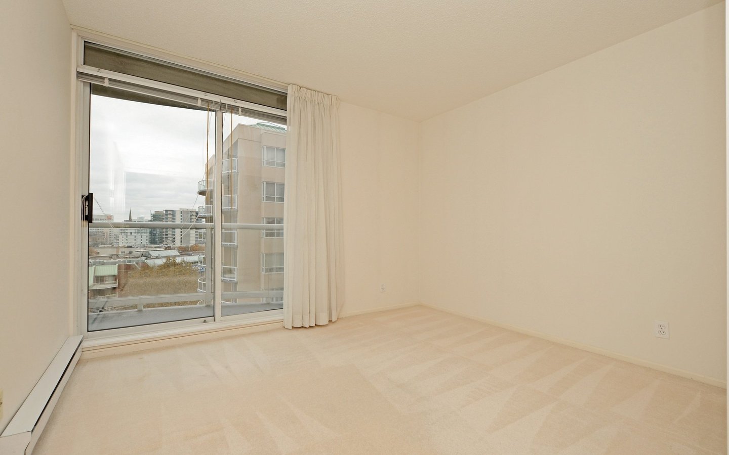 1020 View Street - Photo 9