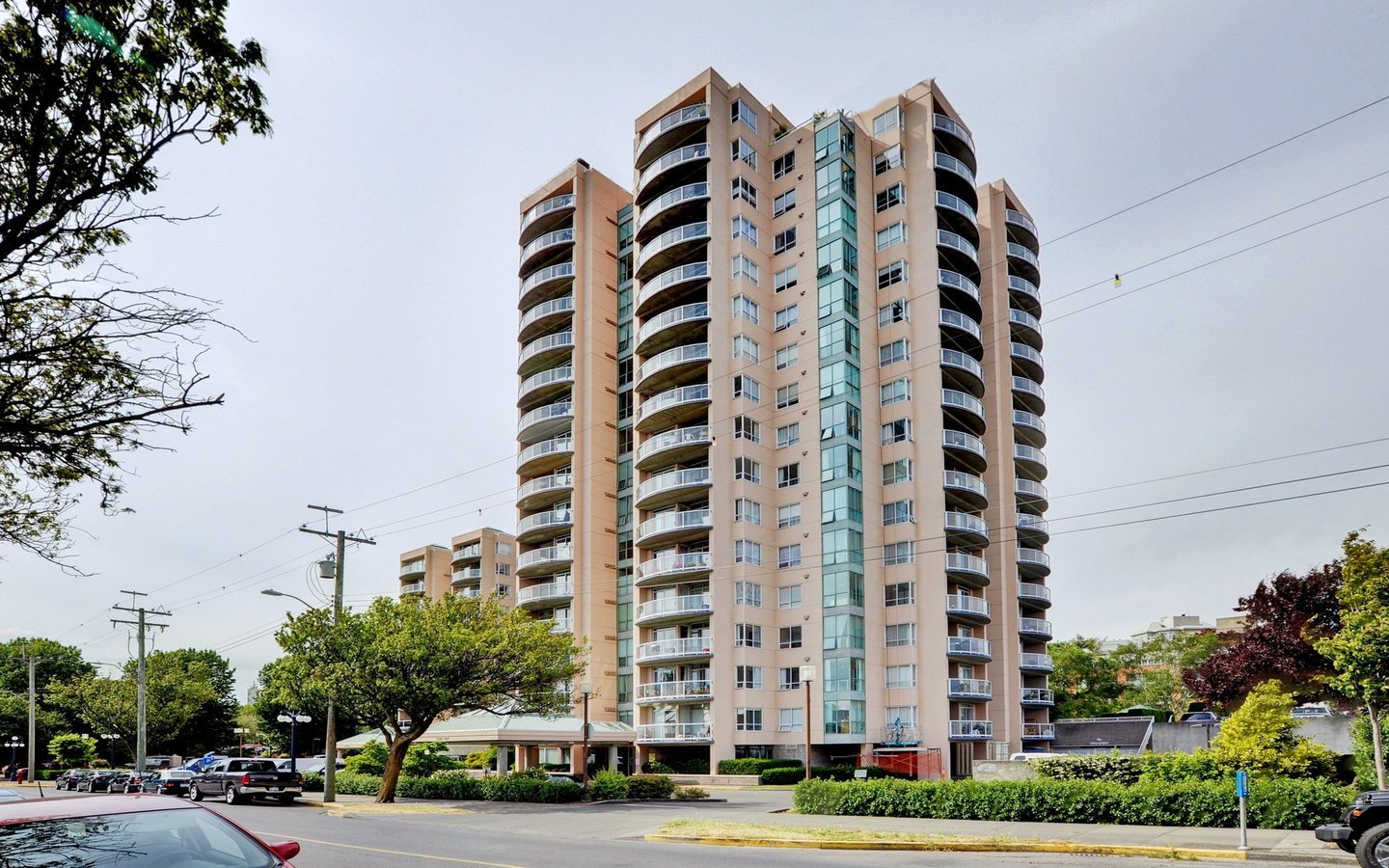 1020 View Street - Photo 1
