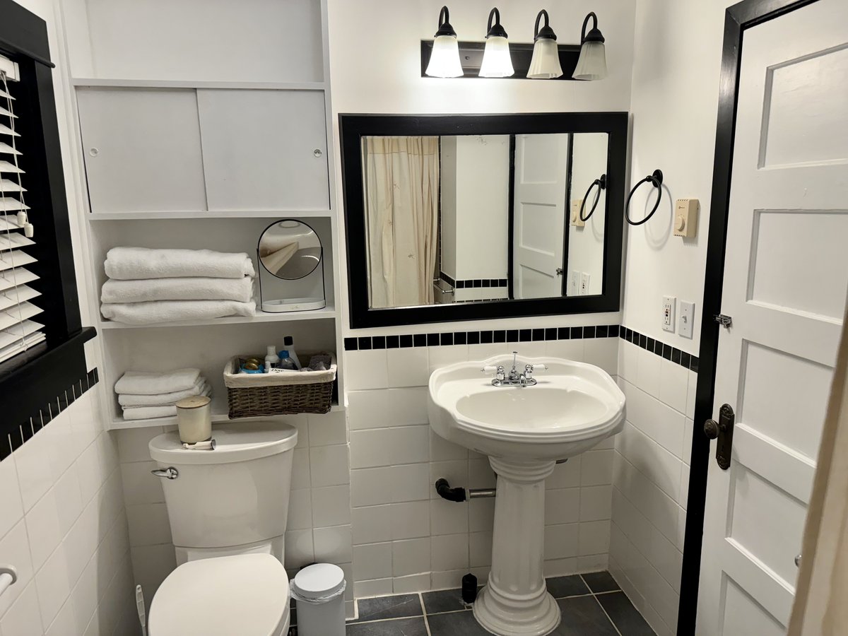 3841 Carey Road - Photo 8