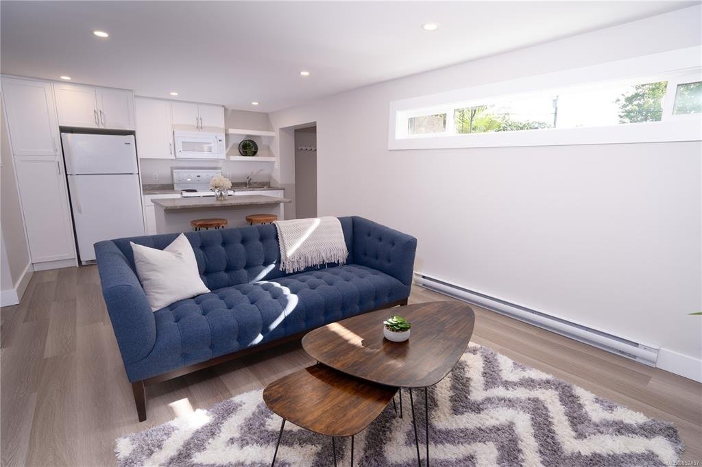 914 Richmond Avenue - Photo 7