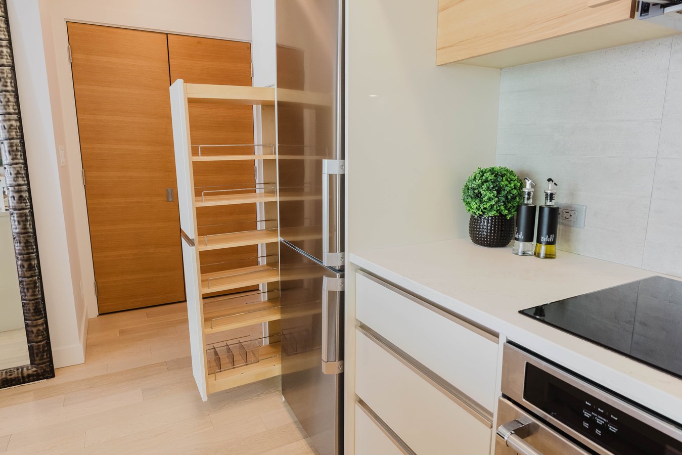 989 Johnson Street - Photo 13