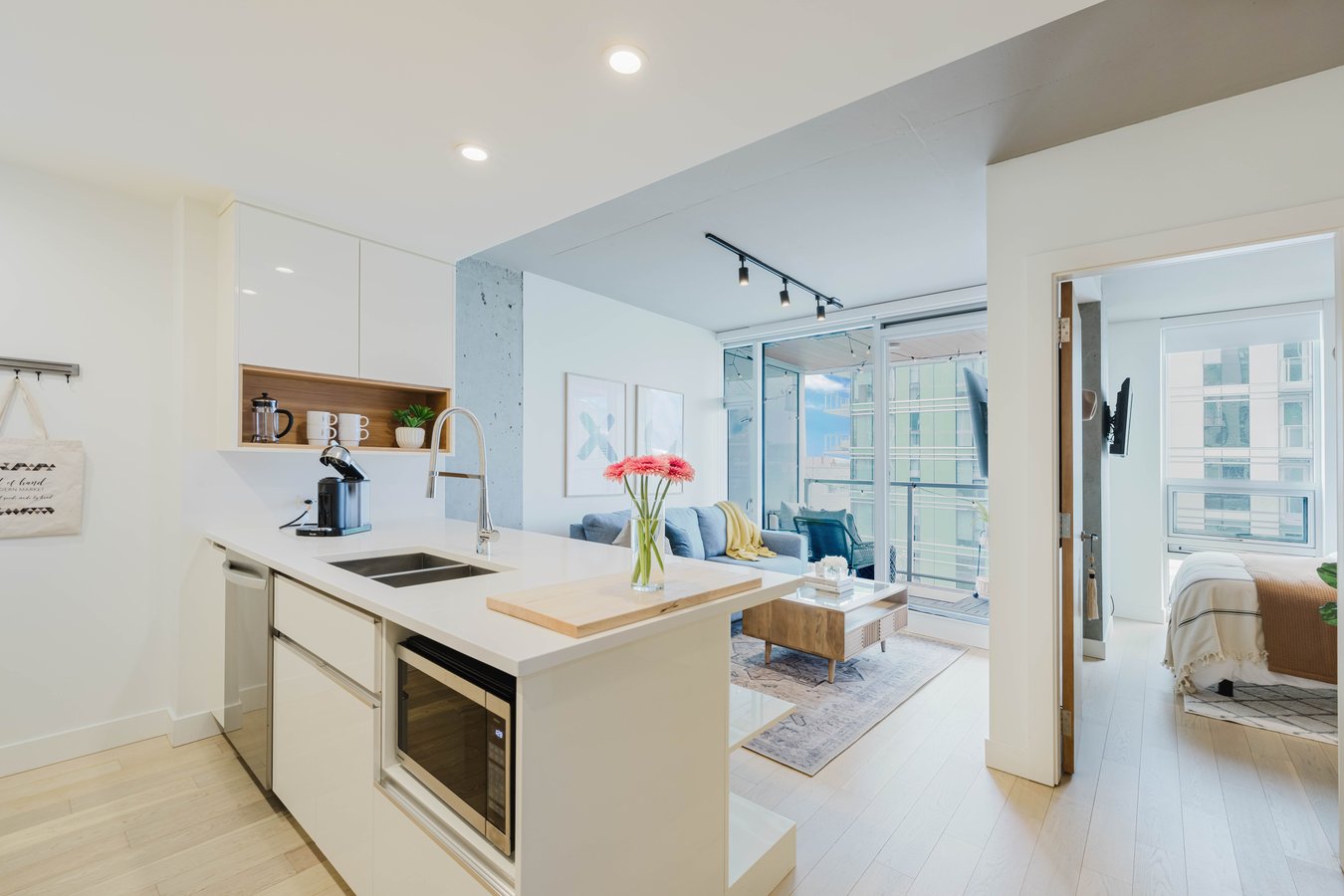 989 Johnson Street - Photo 1