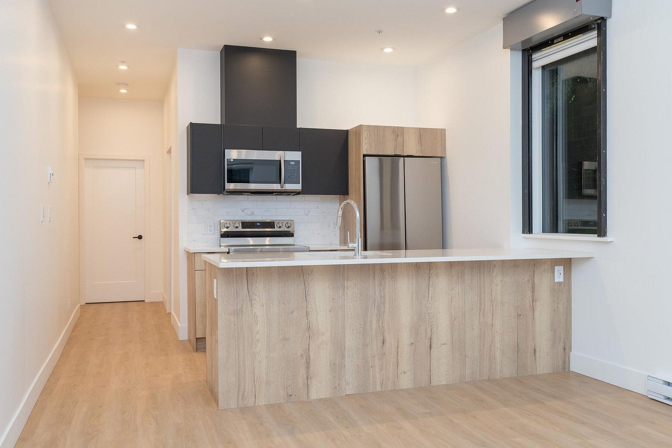 Victoria 1 Bedroom Apartments Condos and Houses for Rent