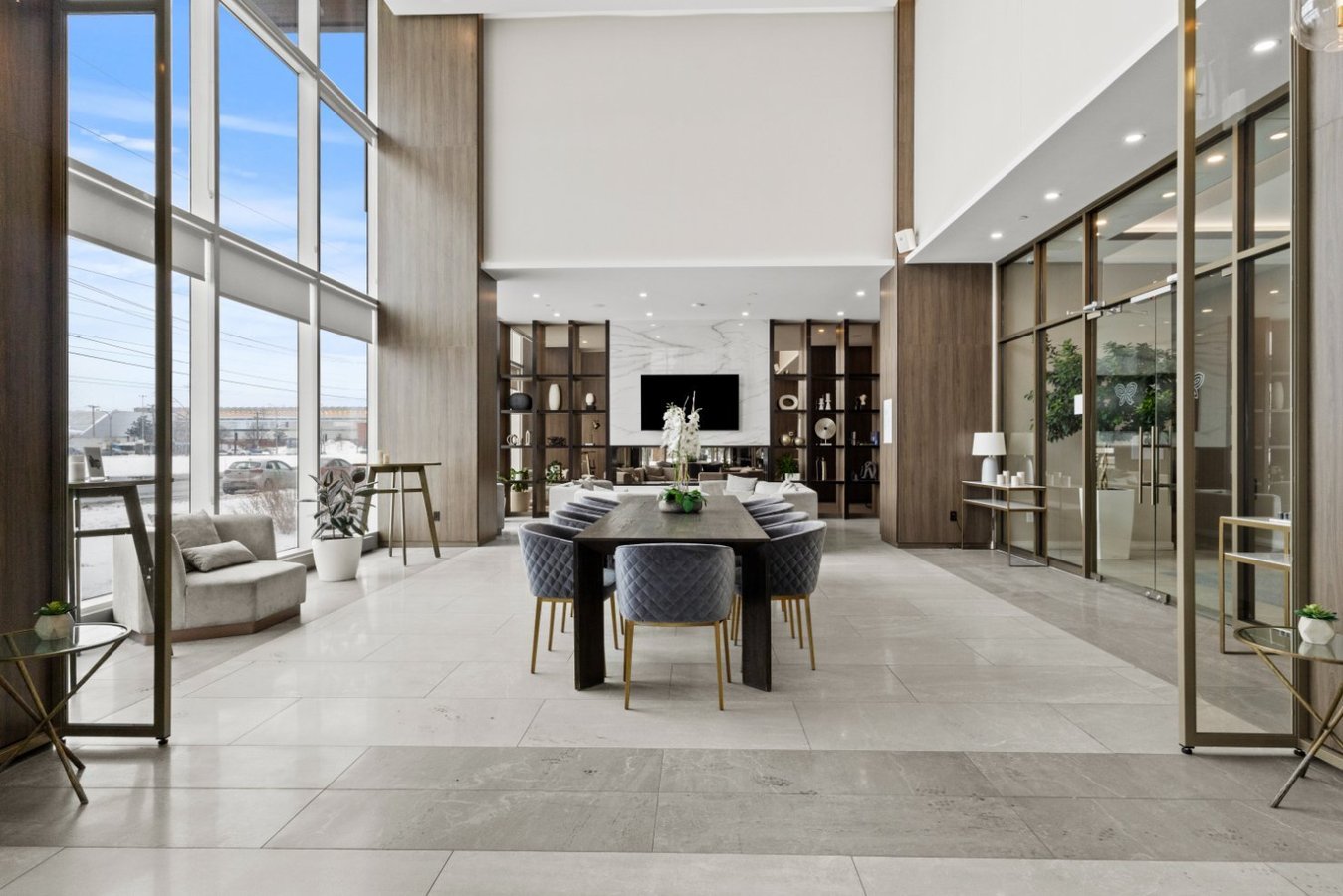 11201 Boulevard Cavendish - Photo 2