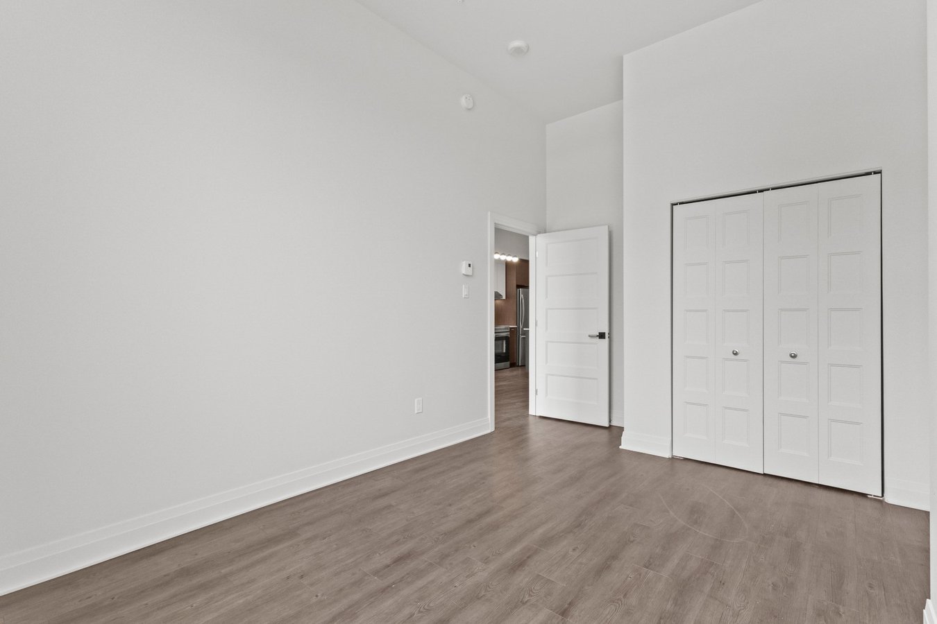 11201 Boulevard Cavendish - Photo 16