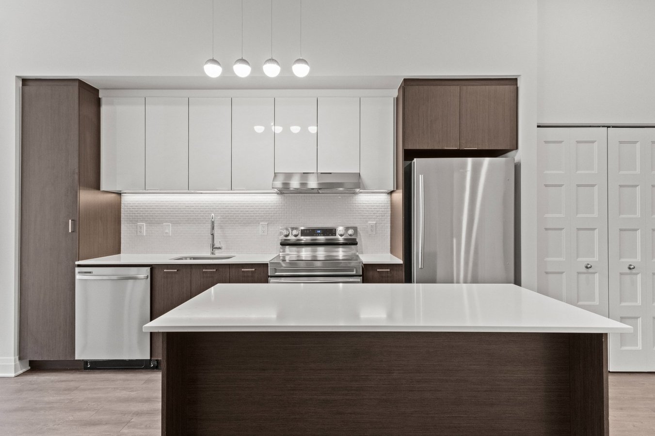 11201 Boulevard Cavendish - Photo 9
