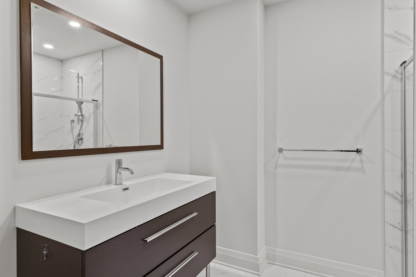11201 Boulevard Cavendish - Photo 29