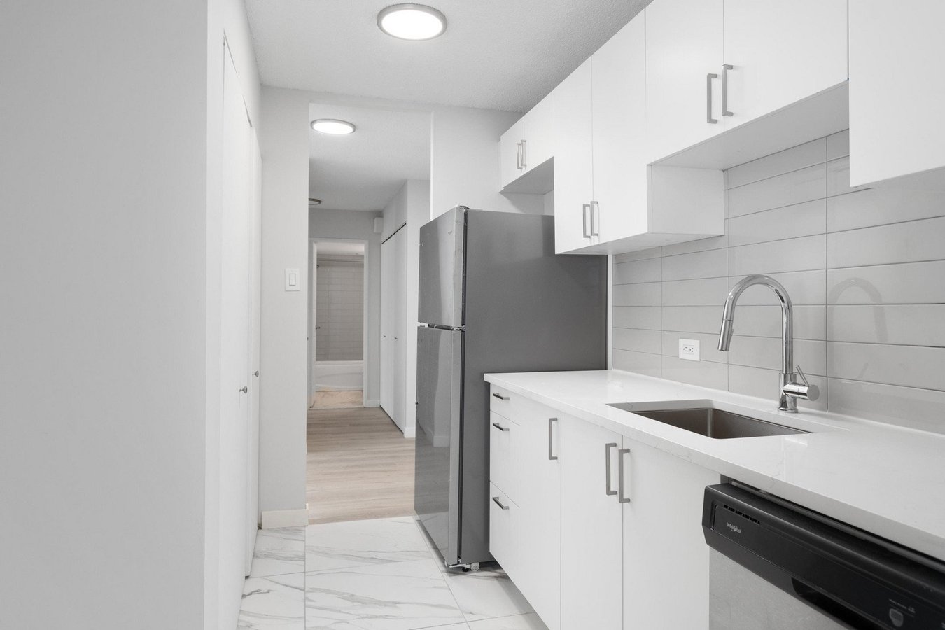 Rentals.ca Ville SaintLaurent Apartments, Condos and Houses For Rent
