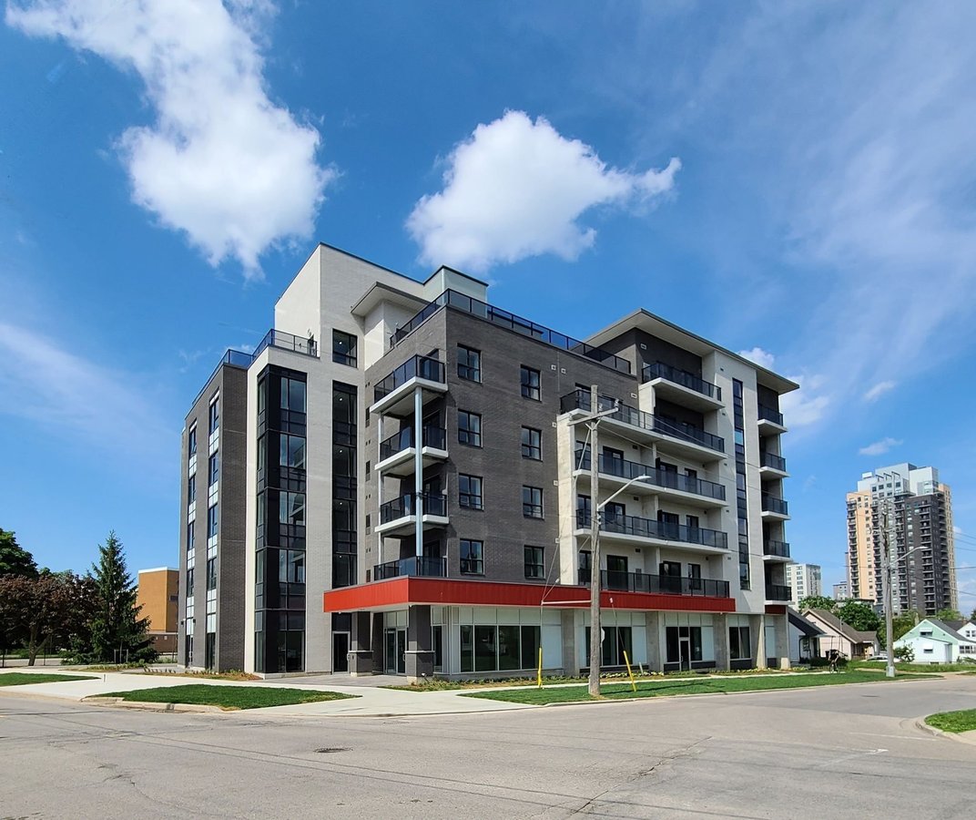 Waterloo Off Campus Student Housing Apartments Condos and Houses for Rent