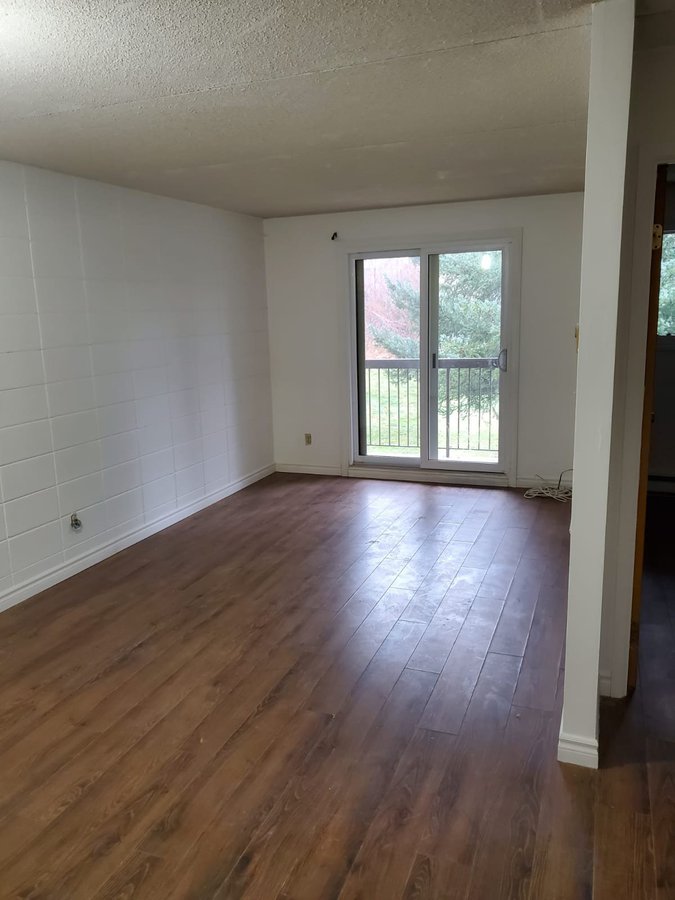 Rentals.ca Columbia Waterloo Apartments, Condos and Houses For Rent