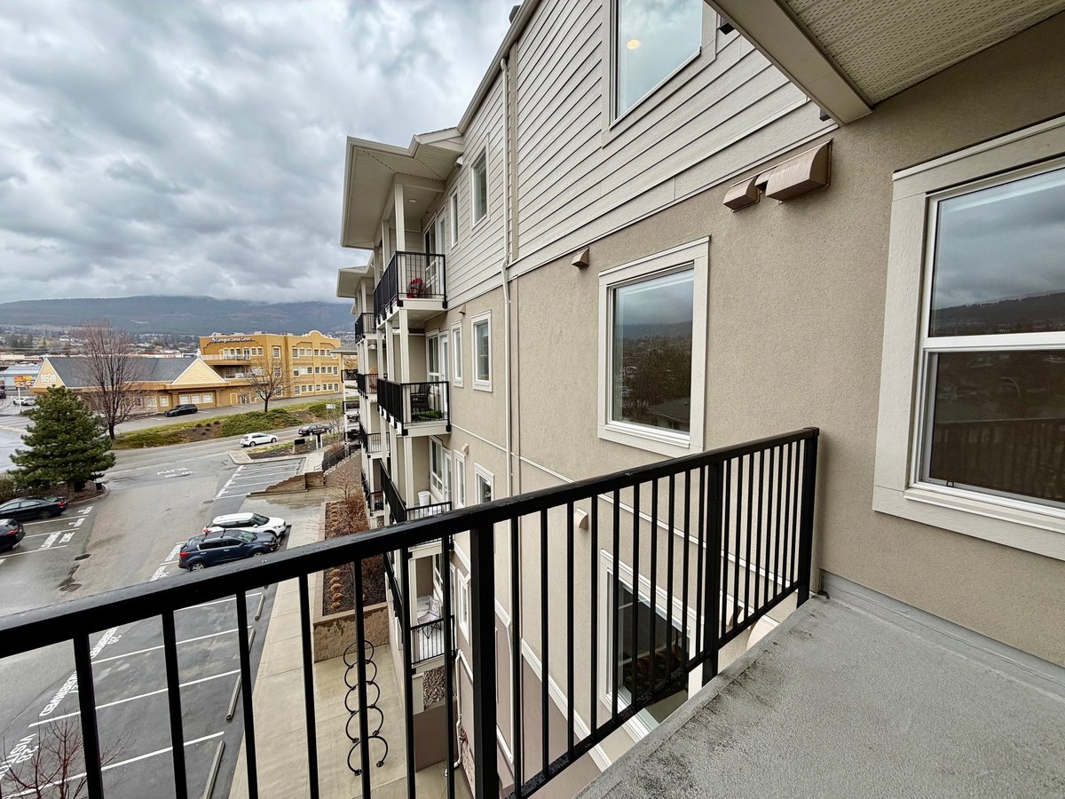 2301 Carrington Road - Photo 16