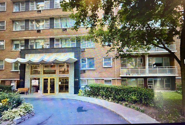 250 Avenue Kensington - Photo 1