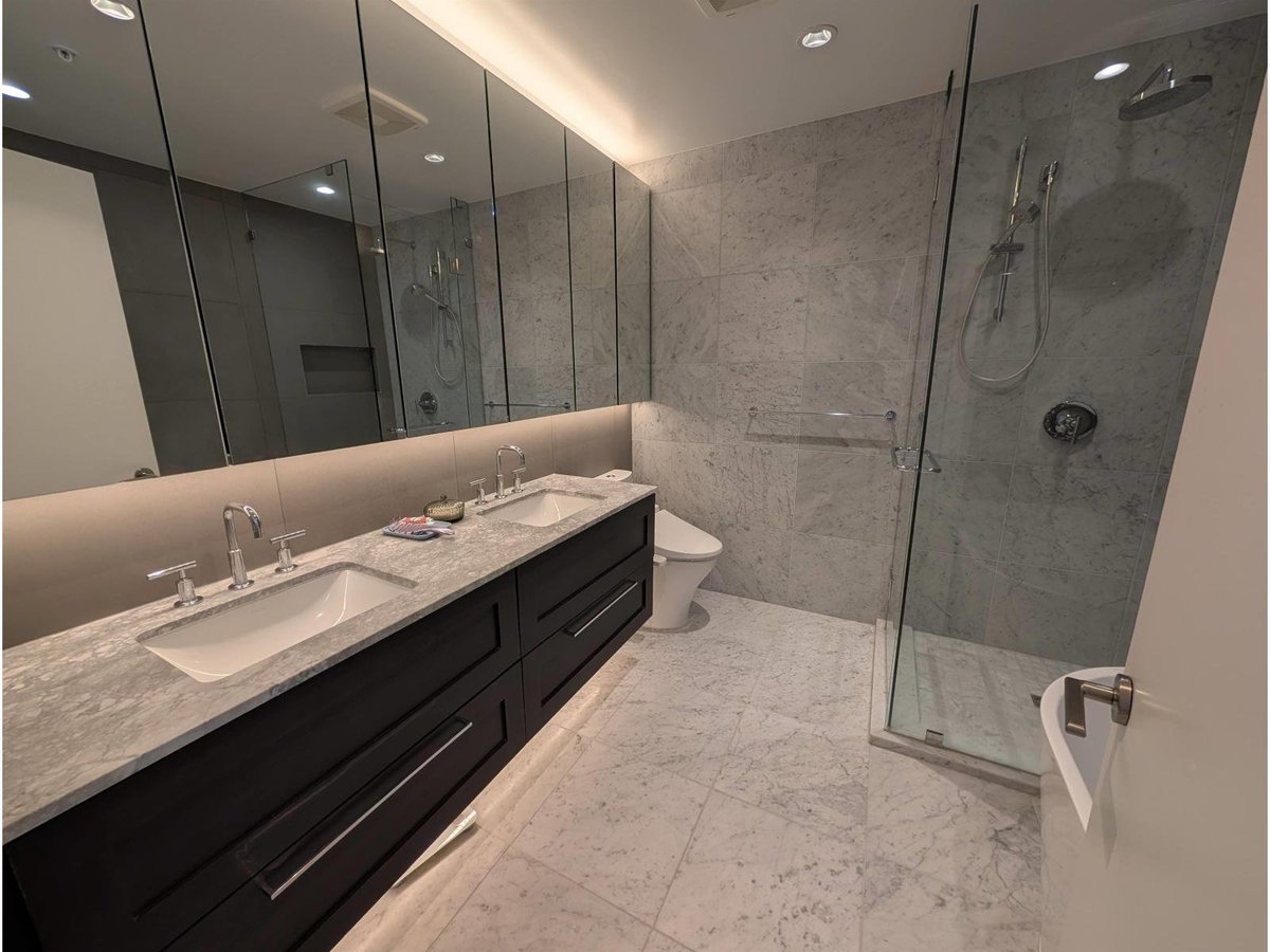 19FL 1500 MARTIN STREET - Photo 16